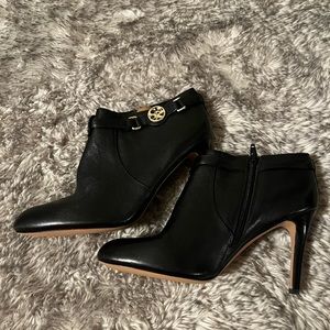 Coach Salene black leather booties size 7.5